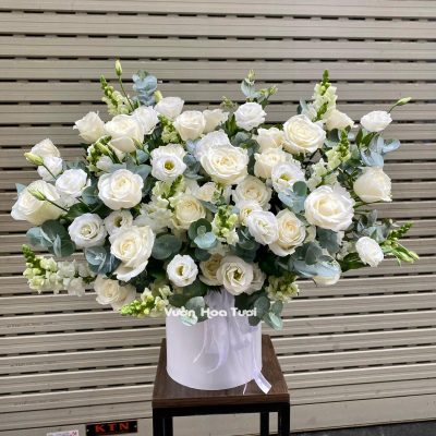 Lẵng Hoa Sinh Nhật Hồng Trắng