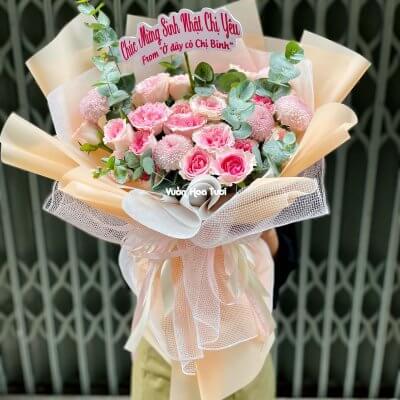 Bó hoa hồng lạc thần tặng sinh nhật chị